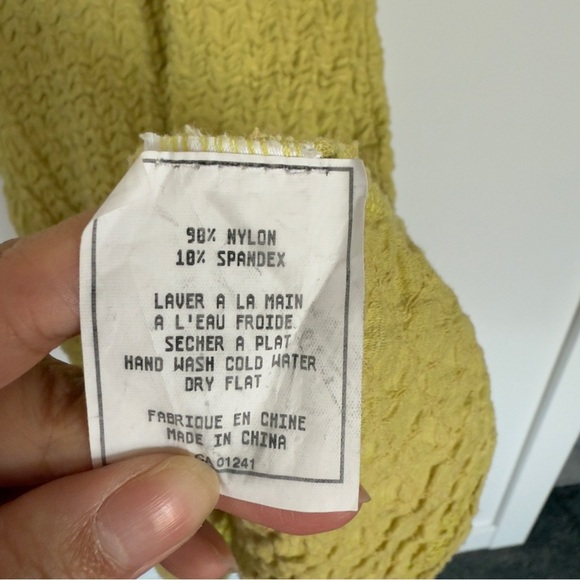 Le Lis Collection Yellow Textured Knit Mini Dress Size M - Picture 5 of 6